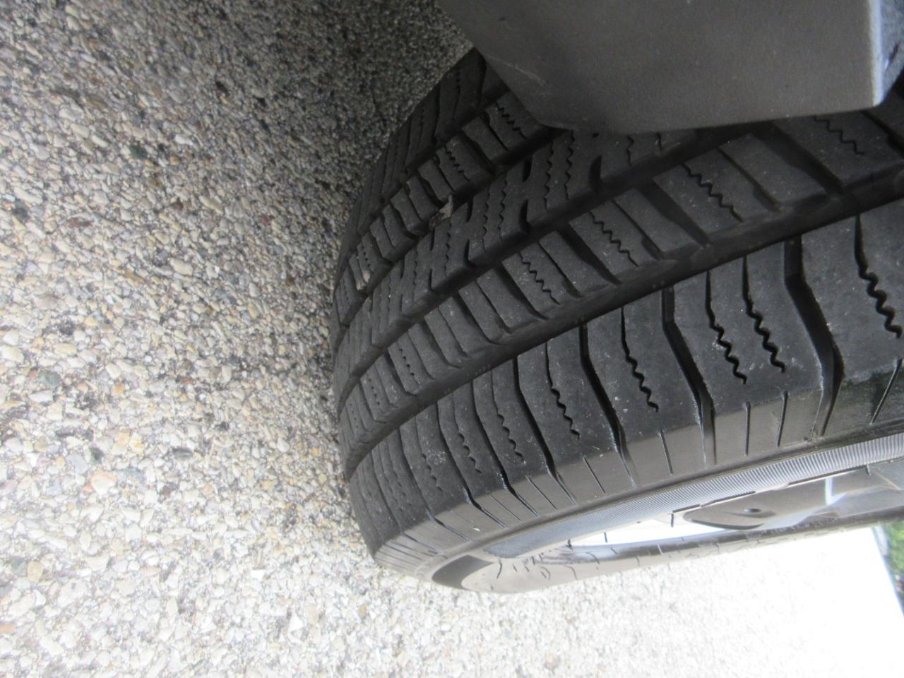 Ford Transit Van T-250 148" Med Rf 9000 GVWR Sliding RH Dr 2019