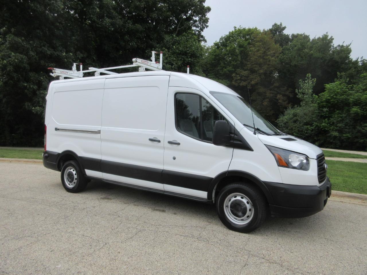 Ford Transit Van T-250 148" Med Rf 9000 GVWR Sliding RH Dr 2019