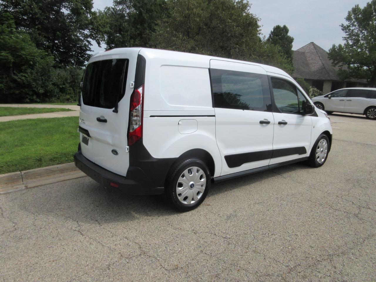 Ford Transit Connect Van XL LWB w/Rear Symmetrical Doors 2023