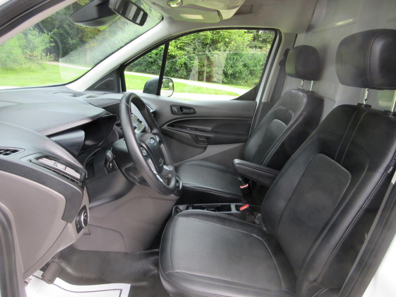 Ford Transit Connect Van XL LWB w/Rear Symmetrical Doors 2023