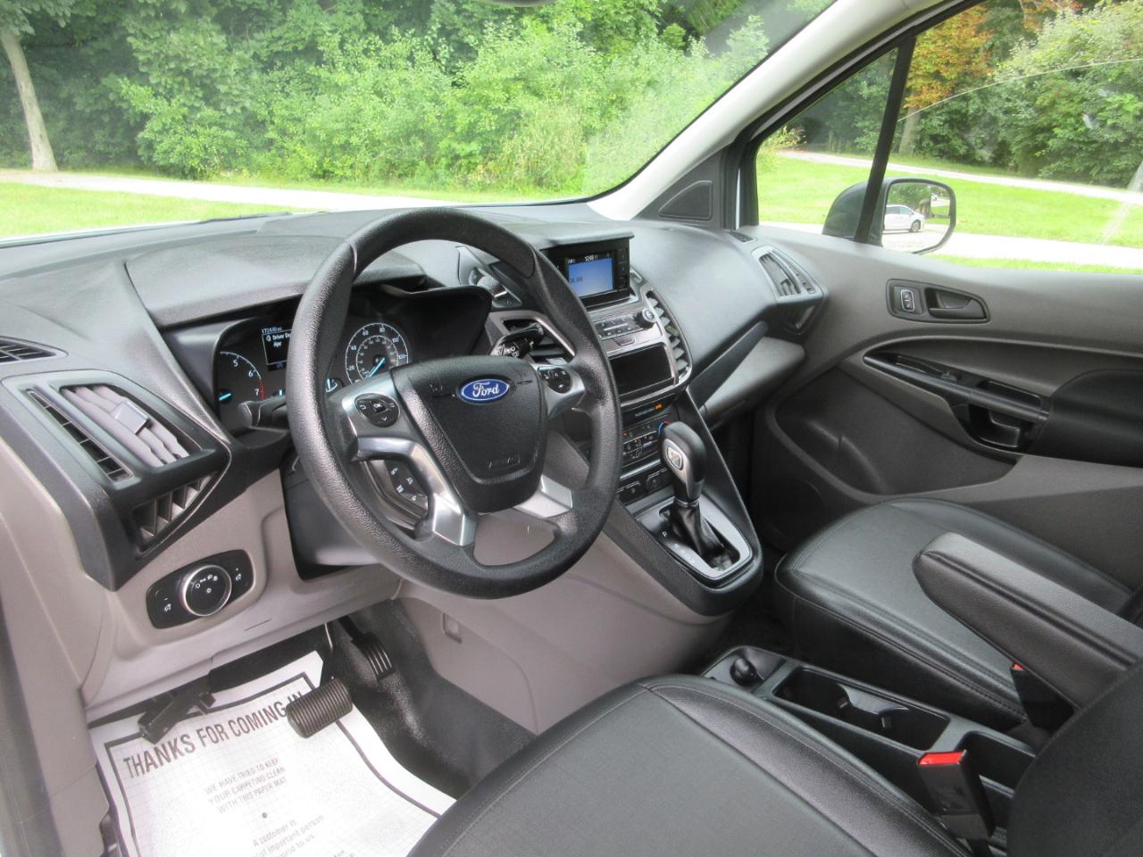Ford Transit Connect Van XL LWB w/Rear Symmetrical Doors 2023
