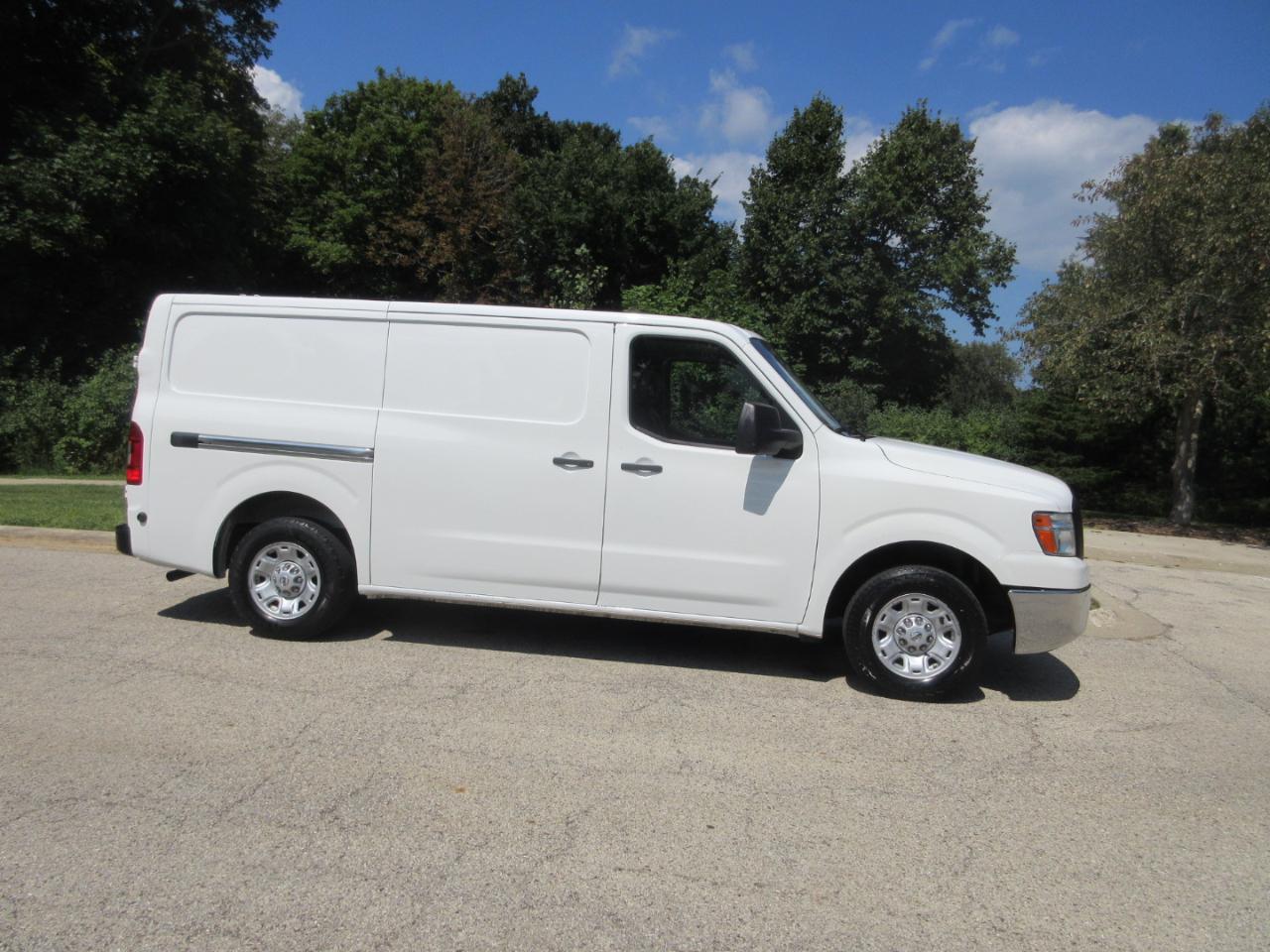Nissan NV Cargo NV2500 HD Standard Roof V6 SV 2020