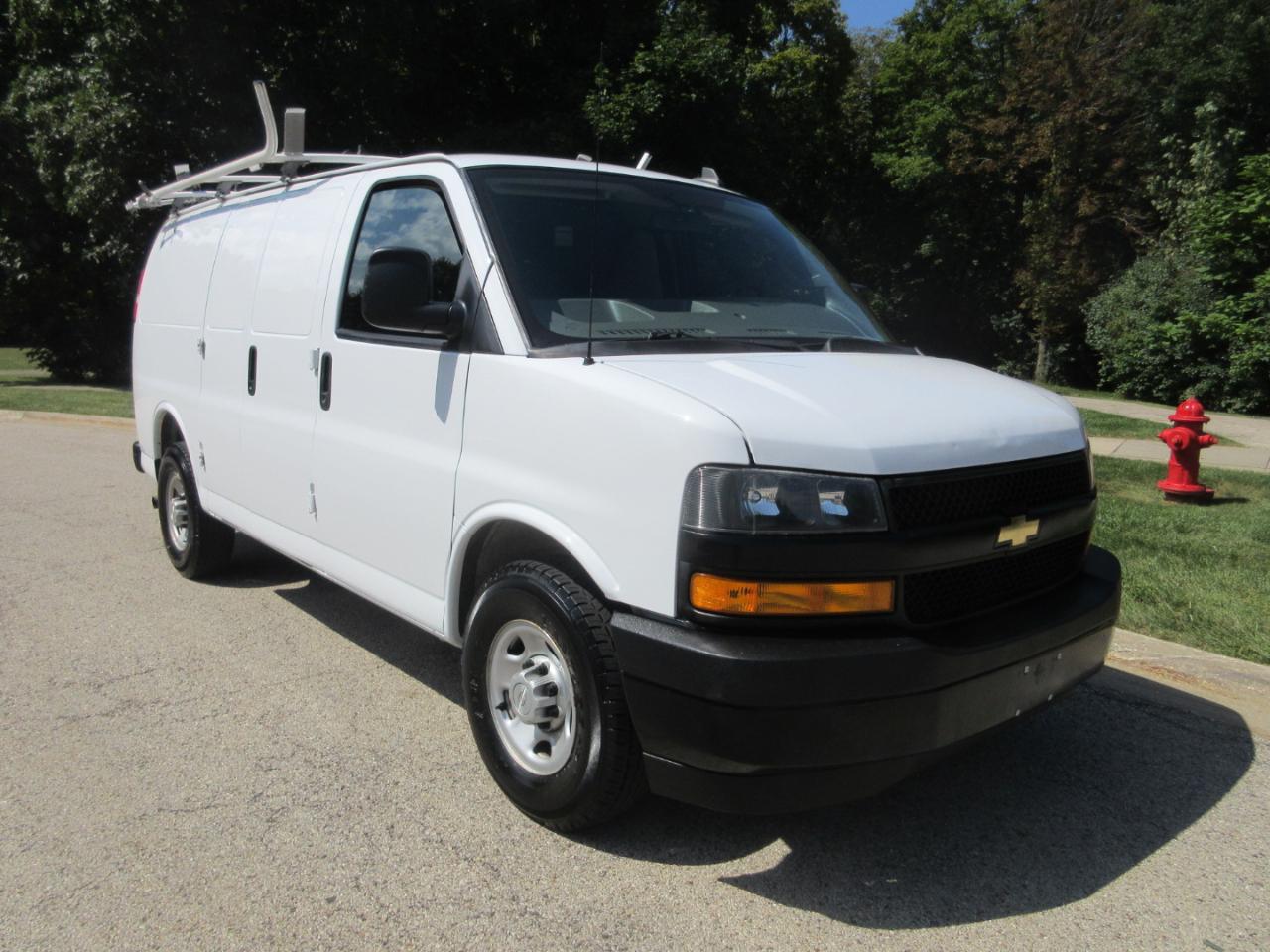 Chevrolet Express Cargo Van RWD 2500 135" 2019