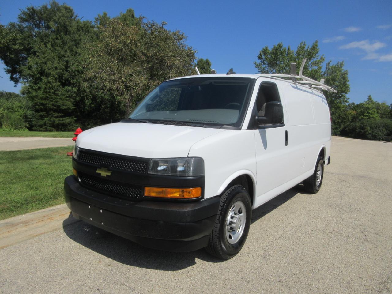 Chevrolet Express Cargo Van RWD 2500 135" 2019