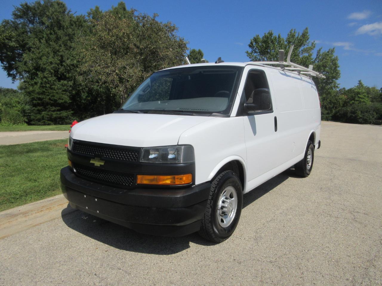 Chevrolet Express Cargo Van RWD 2500 135" 2019