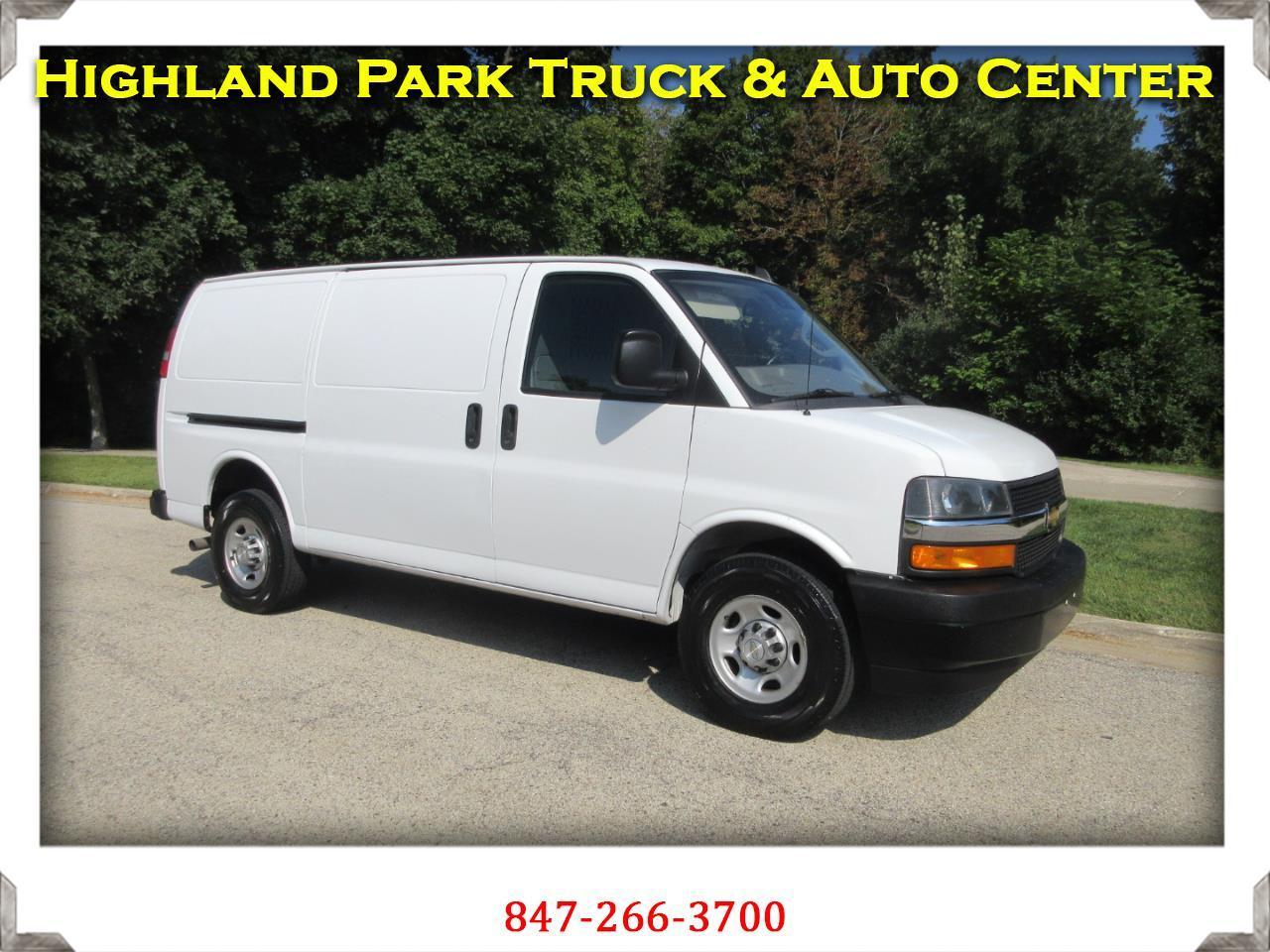 Chevrolet Express Cargo Van RWD 2500 135" 2021
