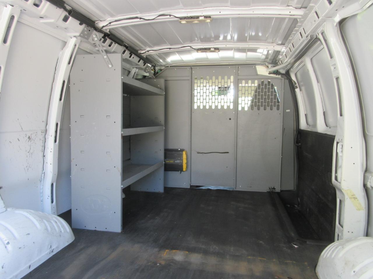 Chevrolet Express Cargo Van RWD 2500 135" 2021