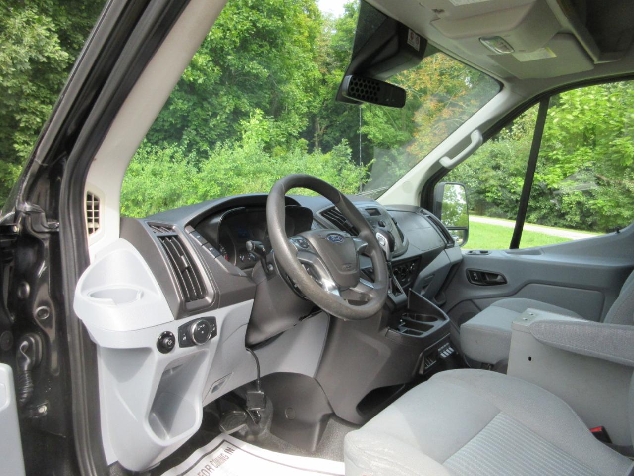 Ford Transit Cargo Van T-250 148" Med Rf 9000 GVWR Sliding RH Dr 2015