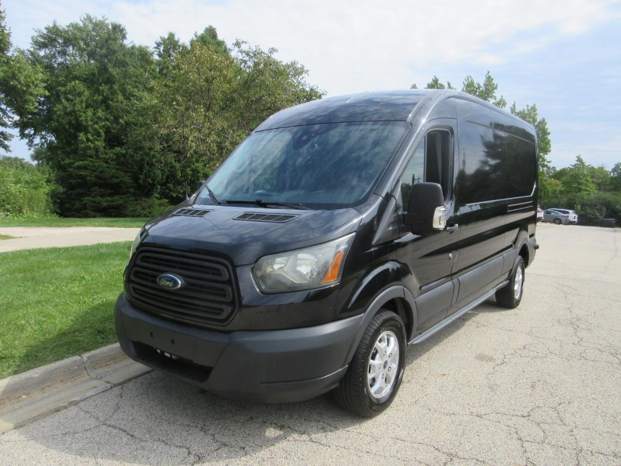 Ford Transit Cargo Van T-250 148" Med Rf 9000 GVWR Sliding RH Dr 2015
