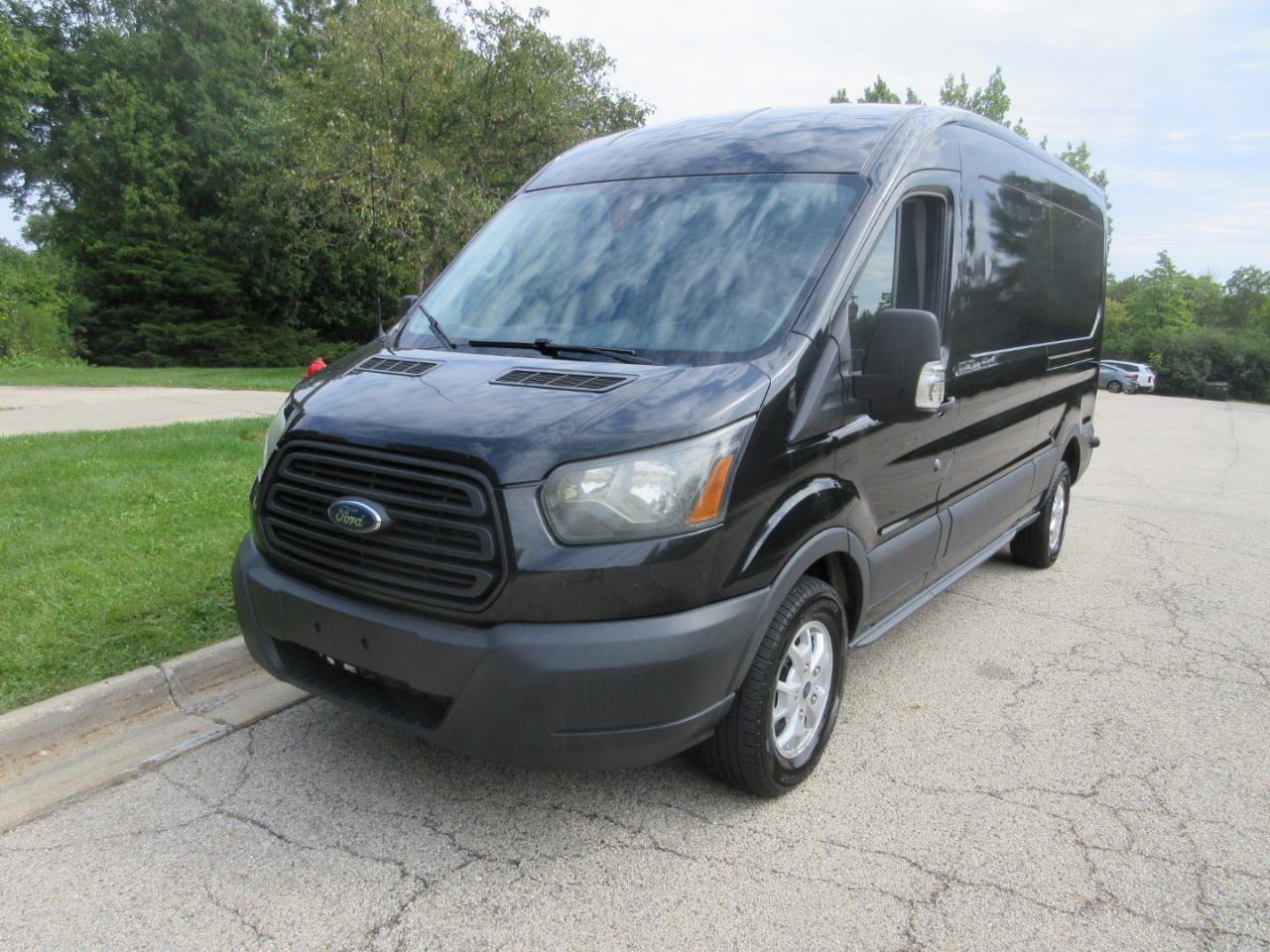 Ford Transit Cargo Van T-250 148" Med Rf 9000 GVWR Sliding RH Dr 2015