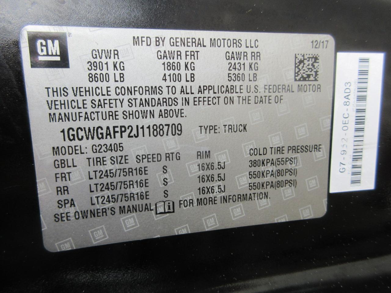 Chevrolet Express Cargo Van RWD 2500 135" 2018