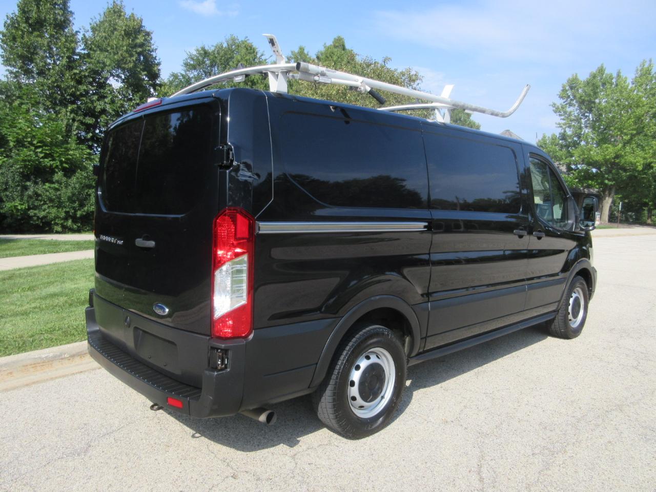 Ford Transit Cargo Van T-150 130" Low Rf 8670 GVWR RWD 2020