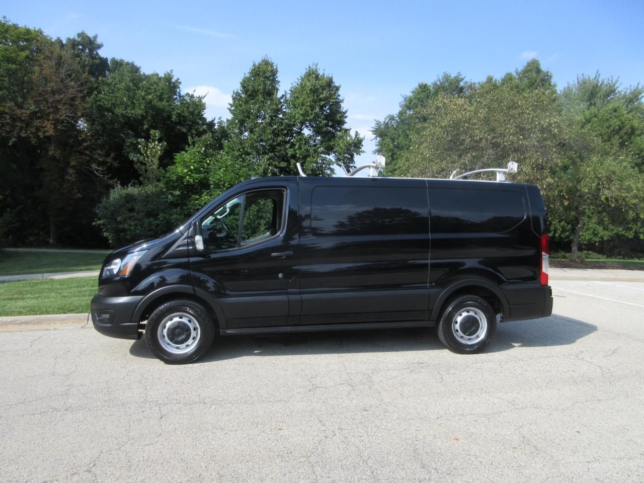Ford Transit Cargo Van T-150 130" Low Rf 8670 GVWR RWD 2020