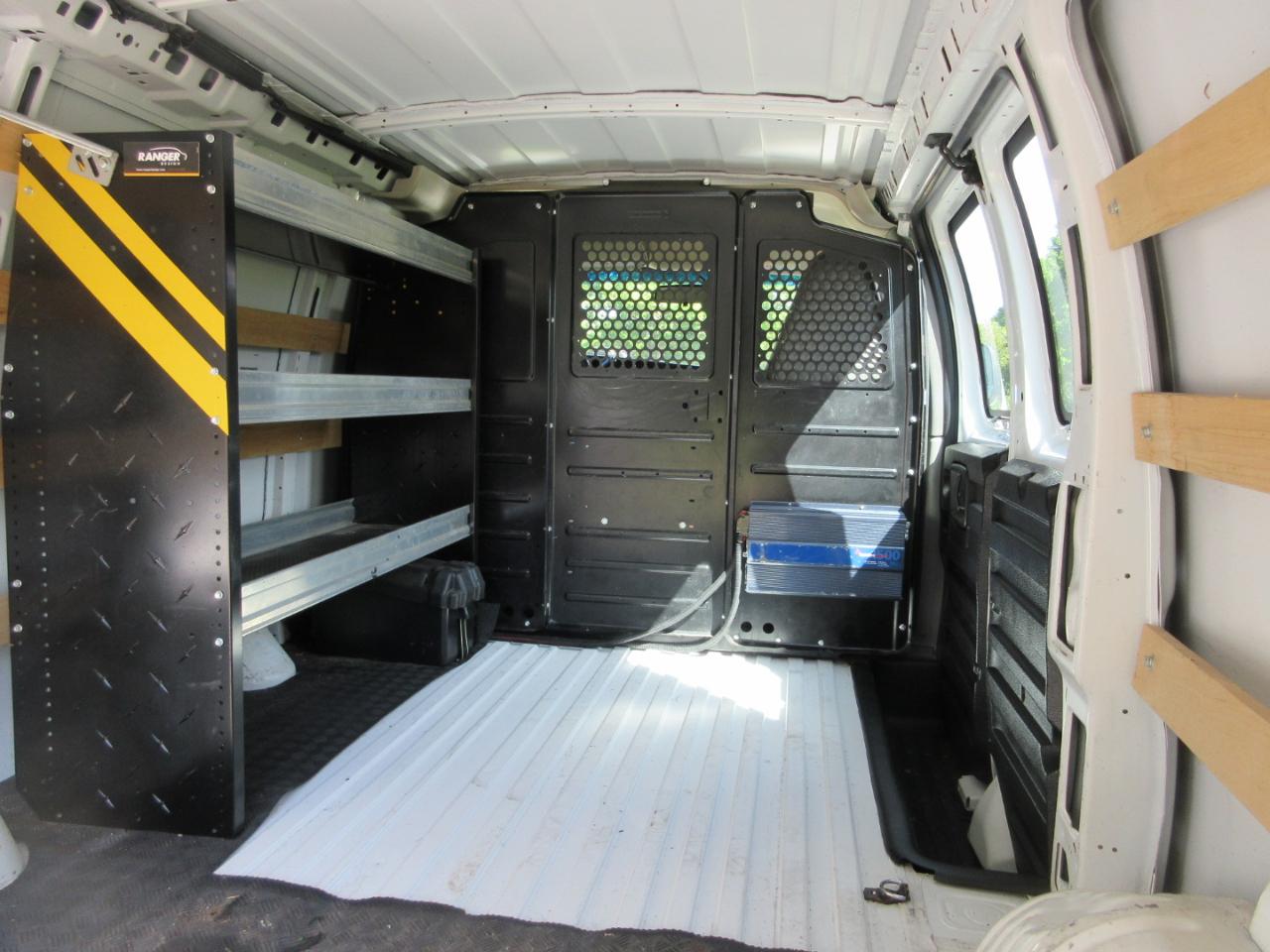 GMC Savana Cargo Van RWD 2500 135" 2020