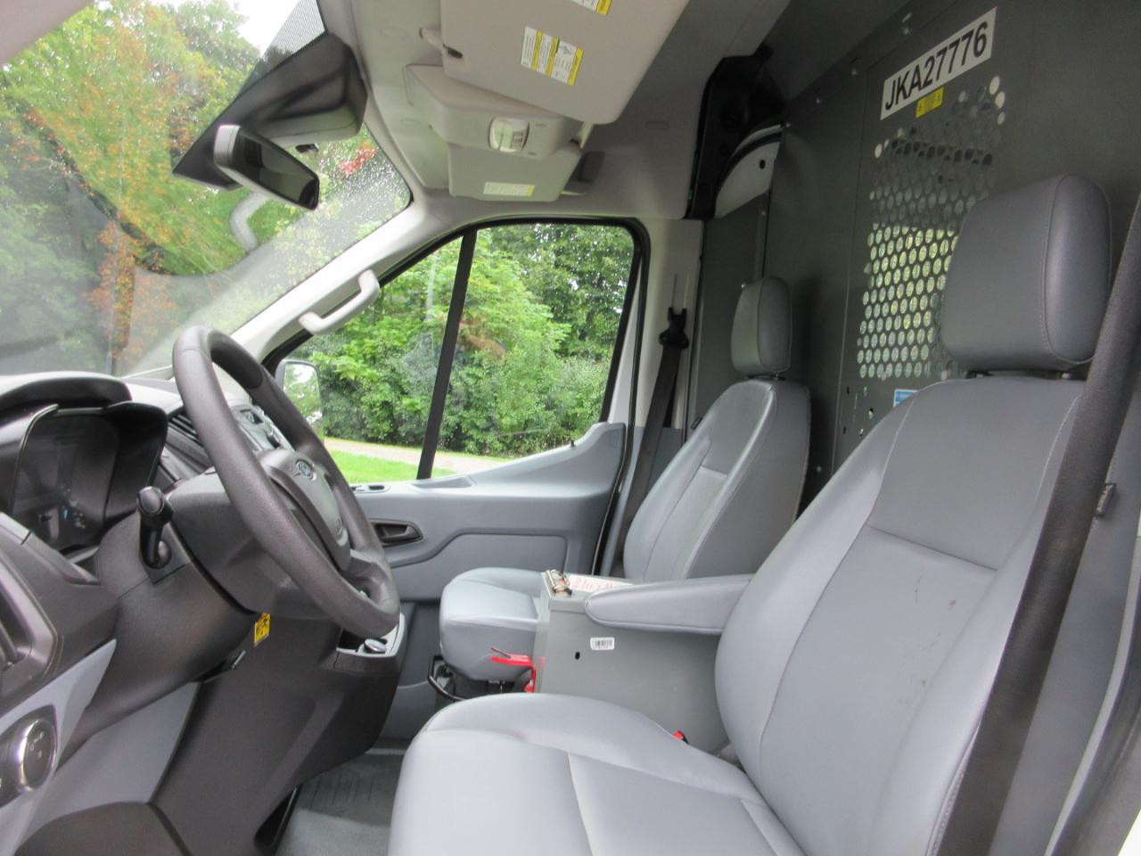Ford Transit Van T-350 148" Med Rf 9500 GVWR Sliding RH Dr 2018