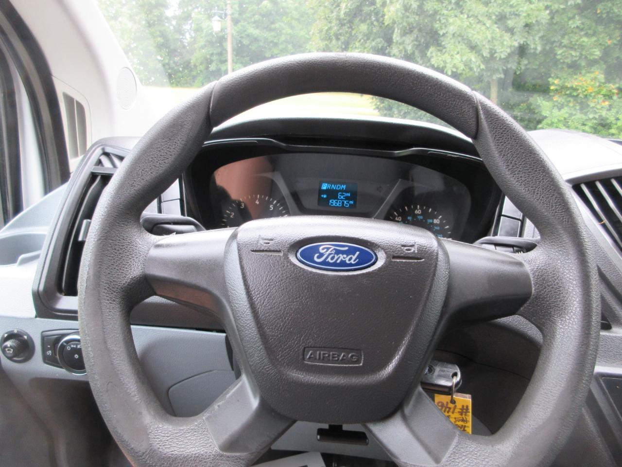 Ford Transit Van T-350 148" Med Rf 9500 GVWR Sliding RH Dr 2018