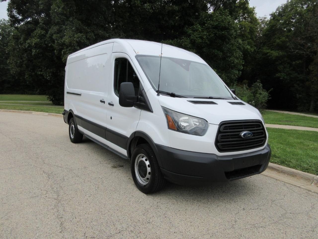 Ford Transit Cargo Van T-150 148" Med Rf 8600 GVWR Sliding RH Dr 2016