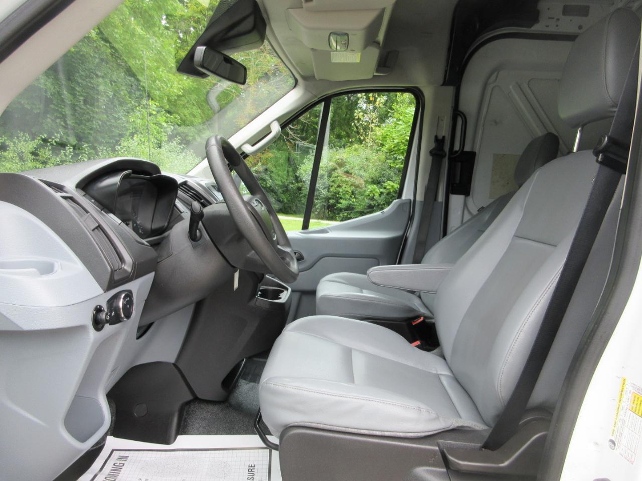 Ford Transit Cargo Van T-150 148" Med Rf 8600 GVWR Sliding RH Dr 2016