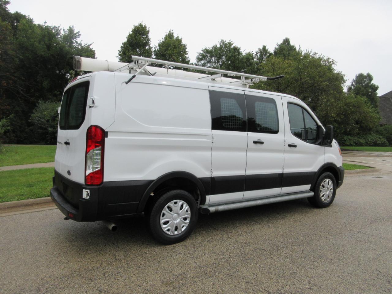 Ford Transit Cargo Van T-250 130" Low Rf 9070 GVWR RWD 2020