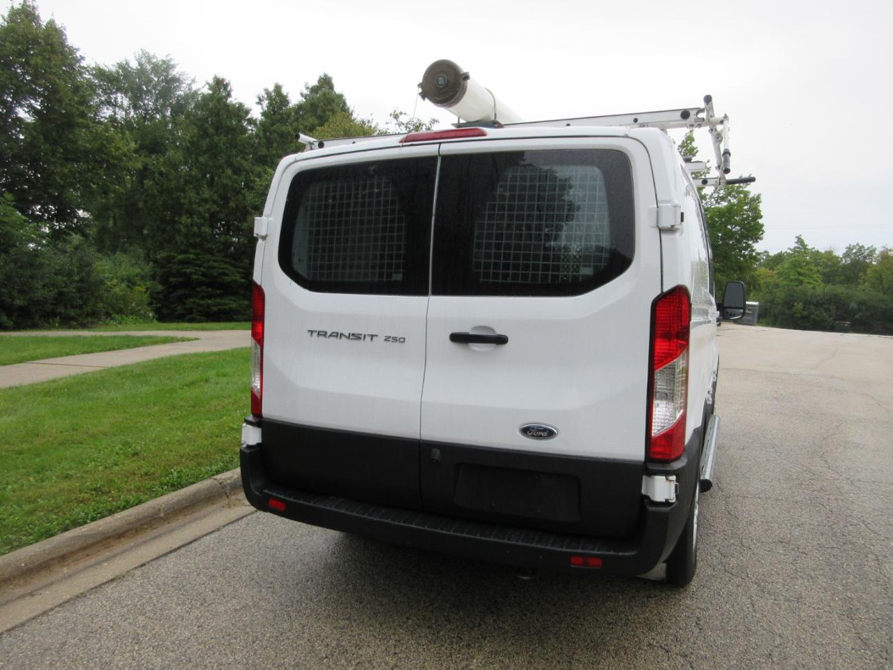 Ford Transit Cargo Van T-250 130" Low Rf 9070 GVWR RWD 2020