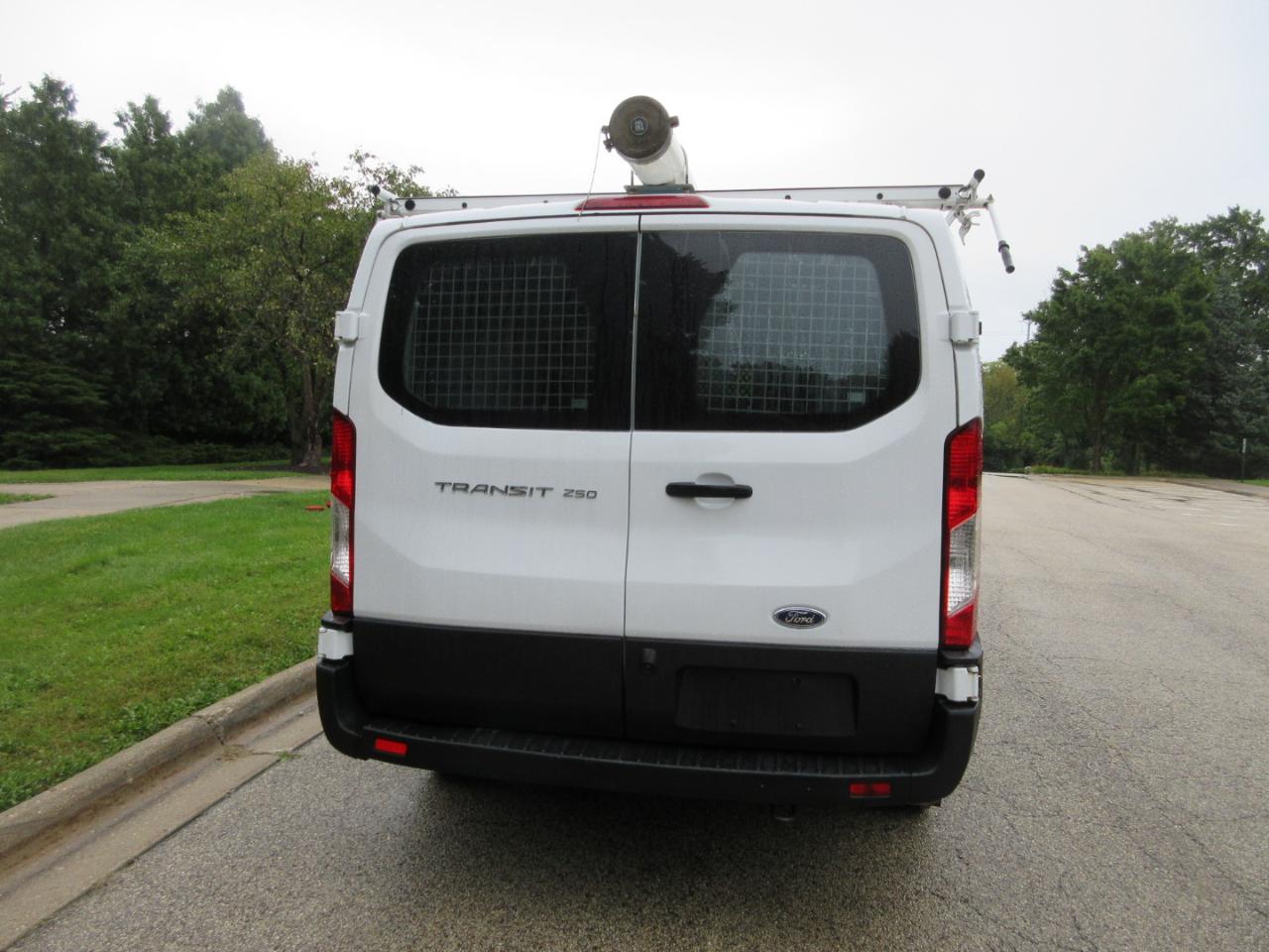 Ford Transit Cargo Van T-250 130" Low Rf 9070 GVWR RWD 2020