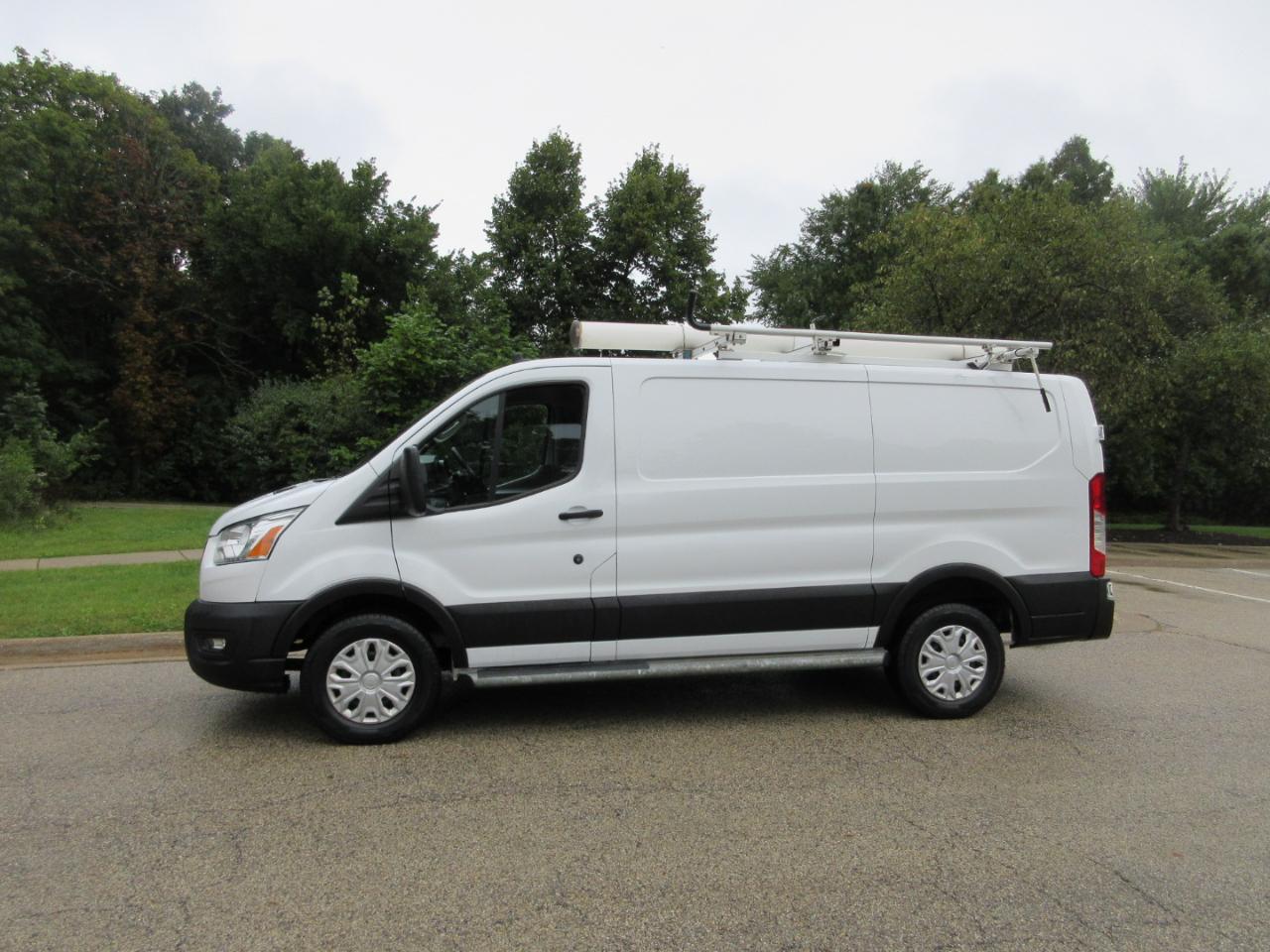 Ford Transit Cargo Van T-250 130" Low Rf 9070 GVWR RWD 2020