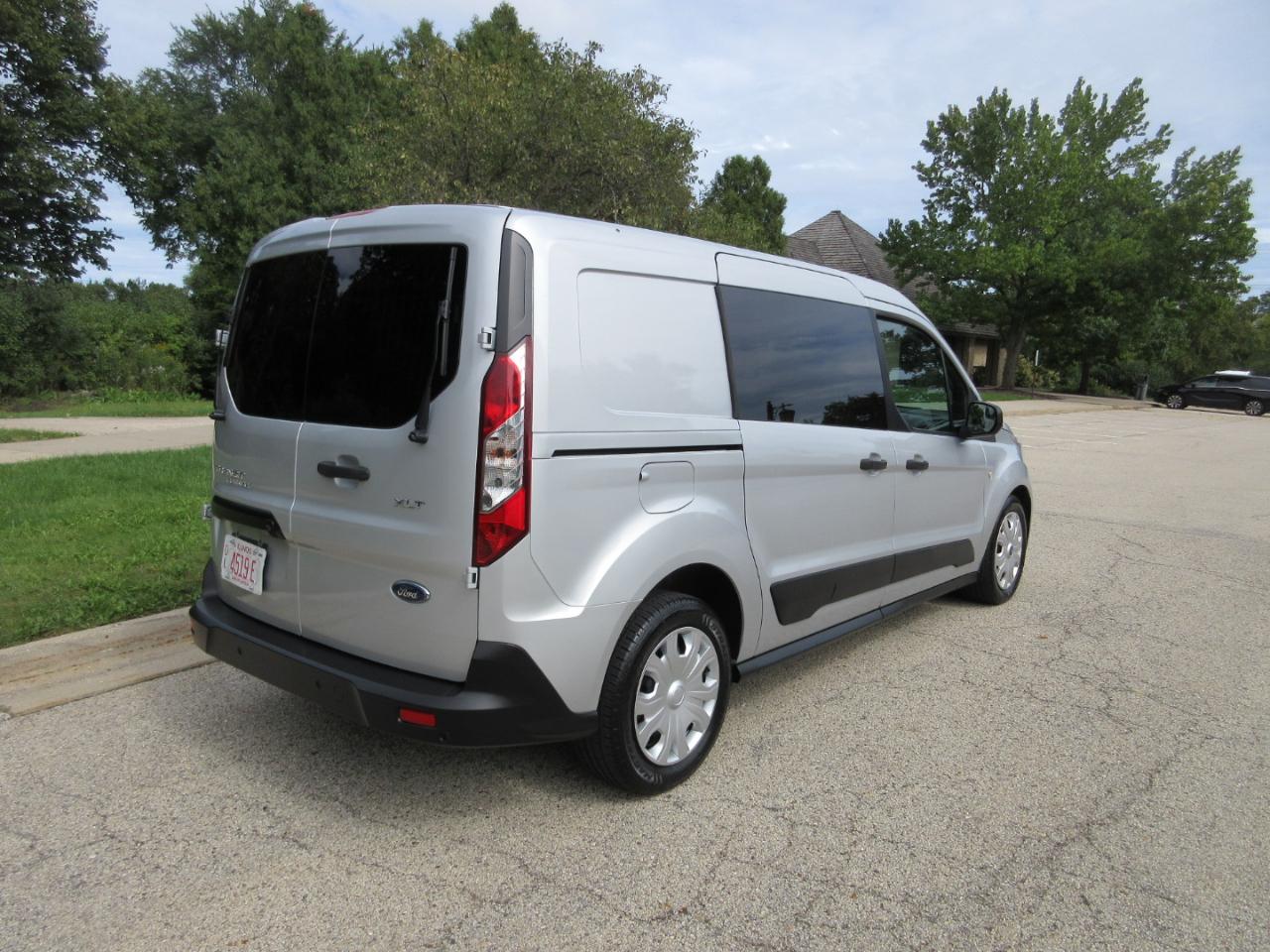 Ford Transit Connect Van XLT LWB w/Rear Symmetrical Doors 2020