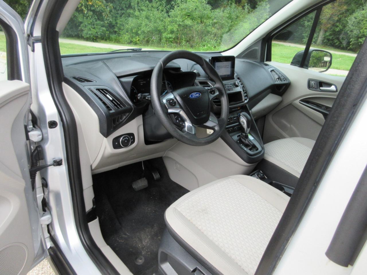 Ford Transit Connect Van XLT LWB w/Rear Symmetrical Doors 2020