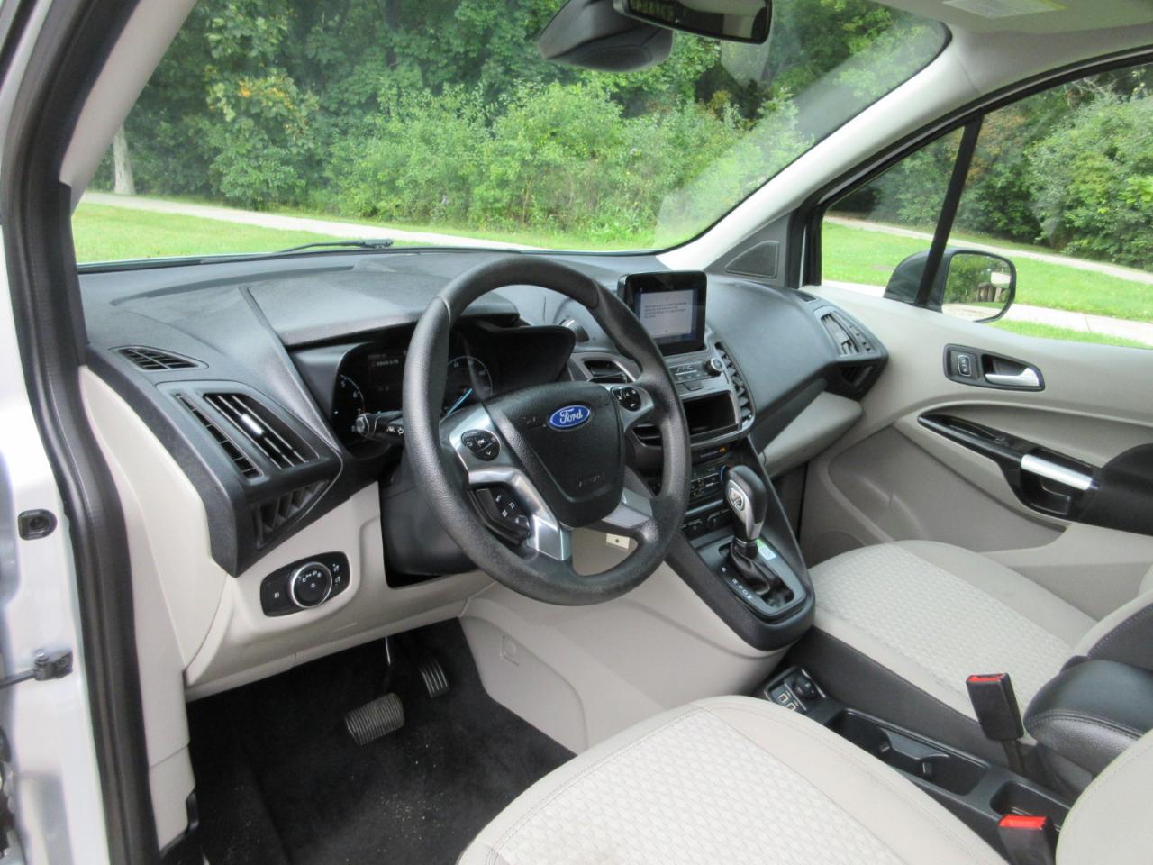 Ford Transit Connect Van XLT LWB w/Rear Symmetrical Doors 2020