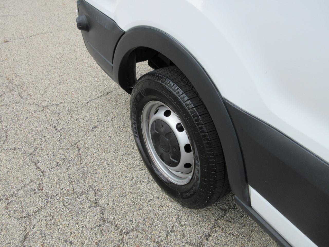 Ford Transit Van T-150 148" Low Rf 8600 GVWR Sliding RH Dr 2018