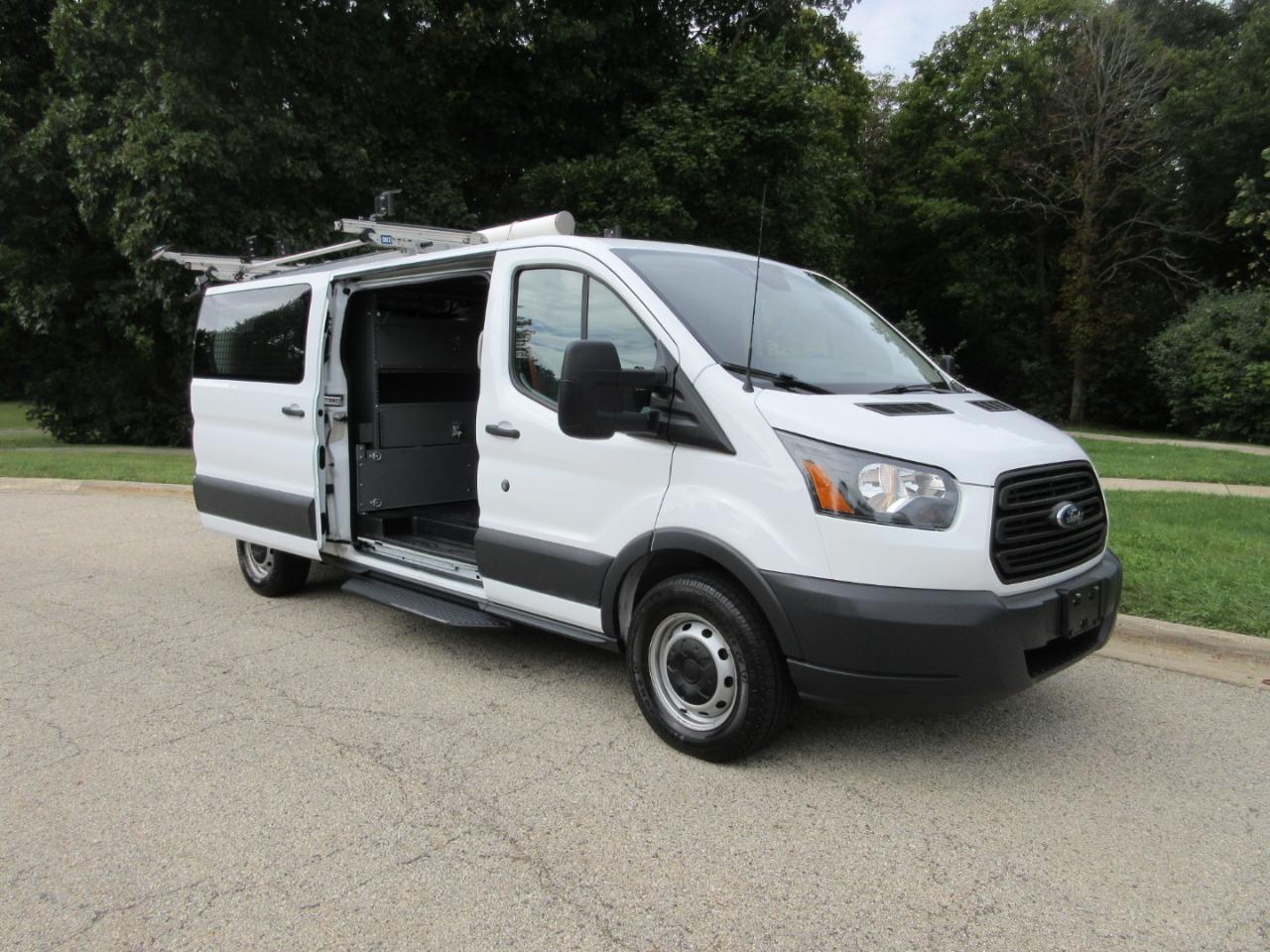 Ford Transit Van T-150 148" Low Rf 8600 GVWR Sliding RH Dr 2018