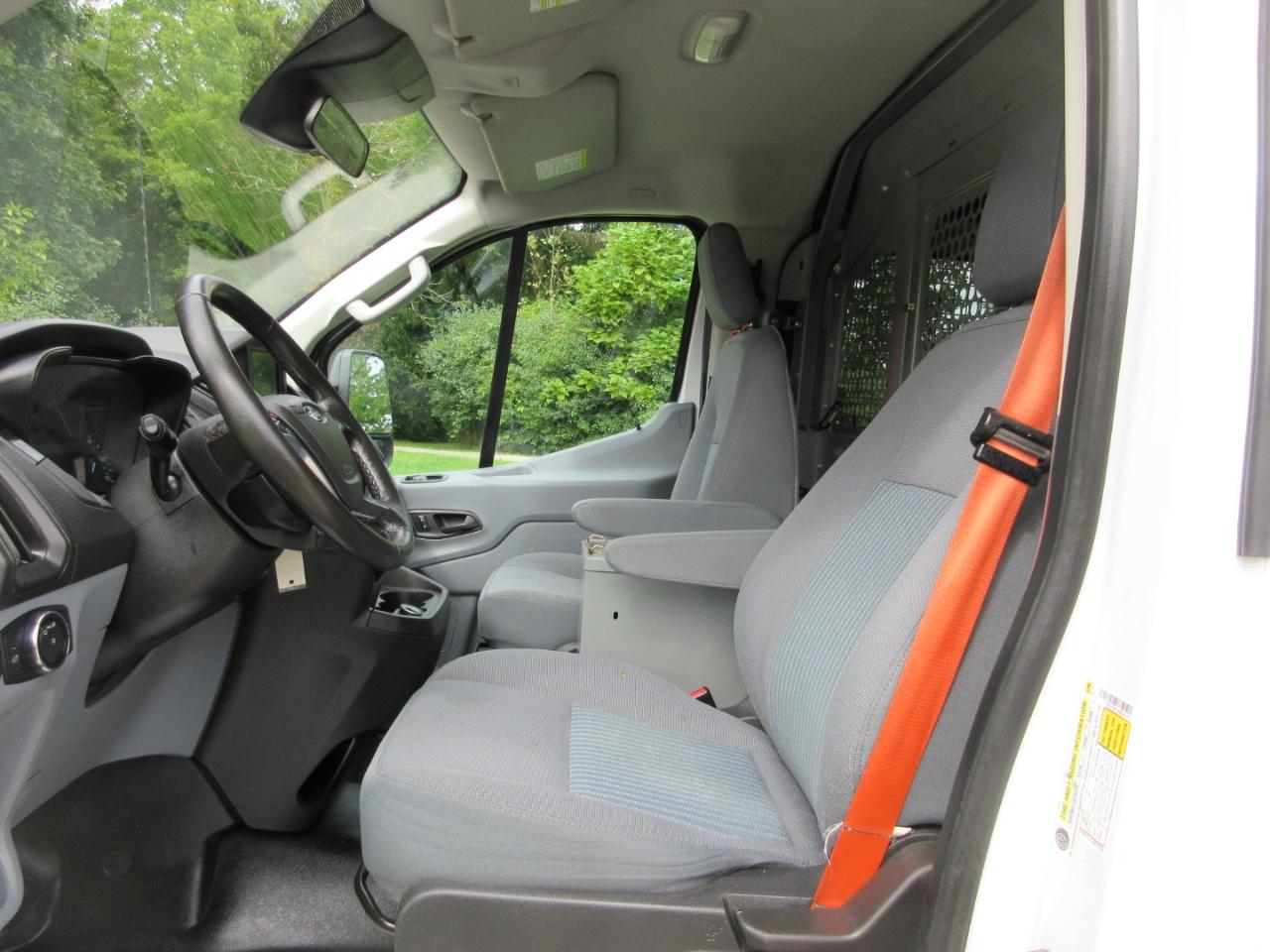 Ford Transit Van T-150 148" Low Rf 8600 GVWR Sliding RH Dr 2018