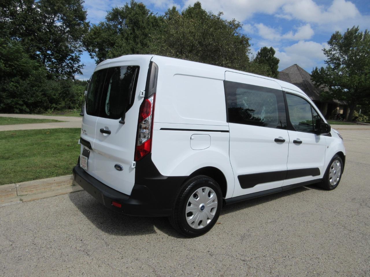 Ford Transit Connect Van XL LWB w/Rear Symmetrical Doors 2022