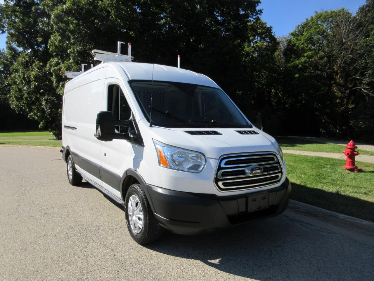 Ford Transit Cargo Van T-150 148" Med Rf 8600 GVWR Sliding RH Dr 2015