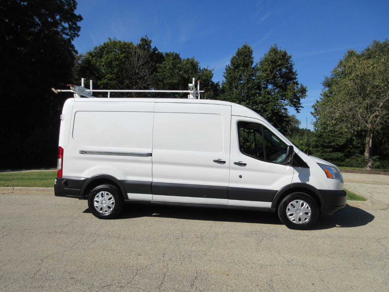 Ford Transit Cargo Van T-150 148" Med Rf 8600 GVWR Sliding RH Dr 2015