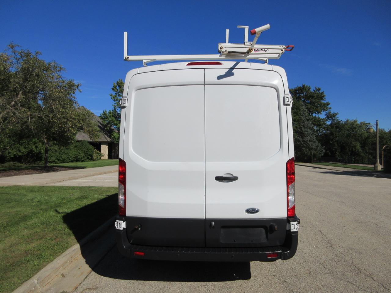 Ford Transit Cargo Van T-150 148" Med Rf 8600 GVWR Sliding RH Dr 2015