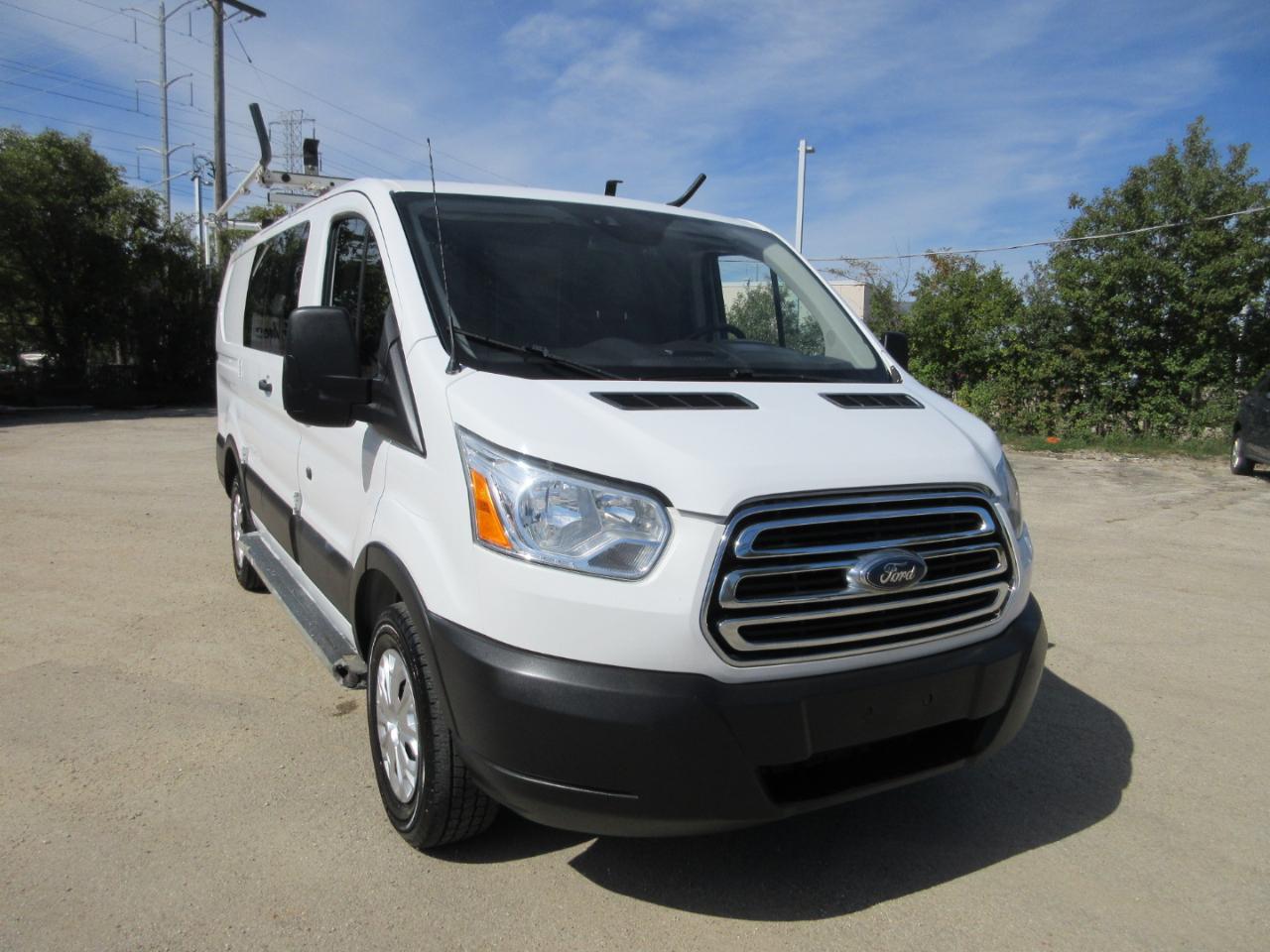 Ford Transit Van T-250 130" Low Rf 9000 GVWR Swing-Out RH Dr 2019
