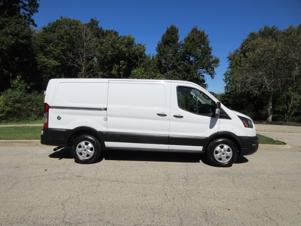 Ford Transit Cargo Van T-250 130" Low Rf 9070 GVWR RWD 2020