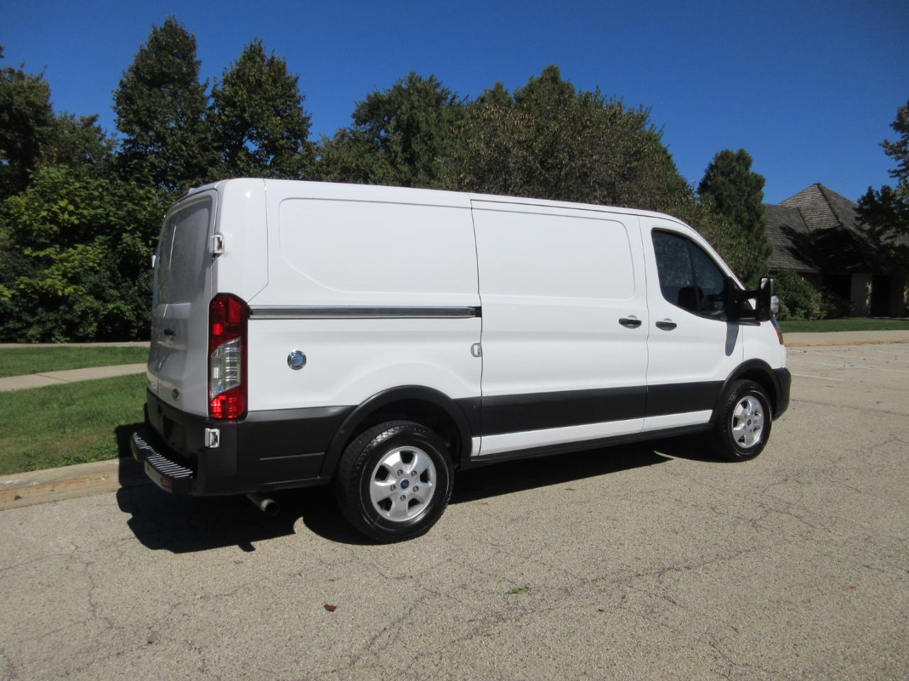 Ford Transit Cargo Van T-250 130" Low Rf 9070 GVWR RWD 2020