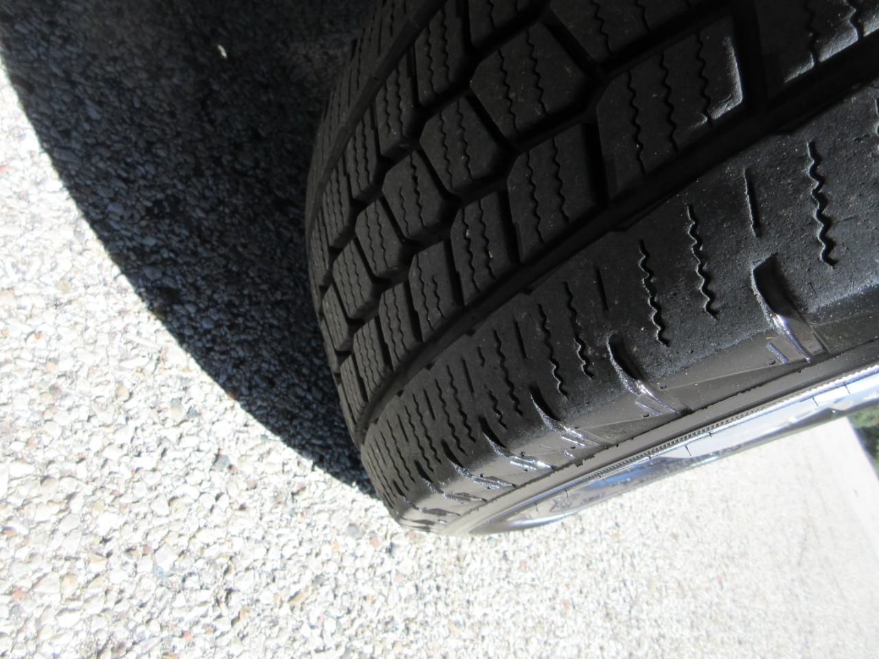 Ford Transit Cargo Van T-250 130" Low Rf 9070 GVWR RWD 2020