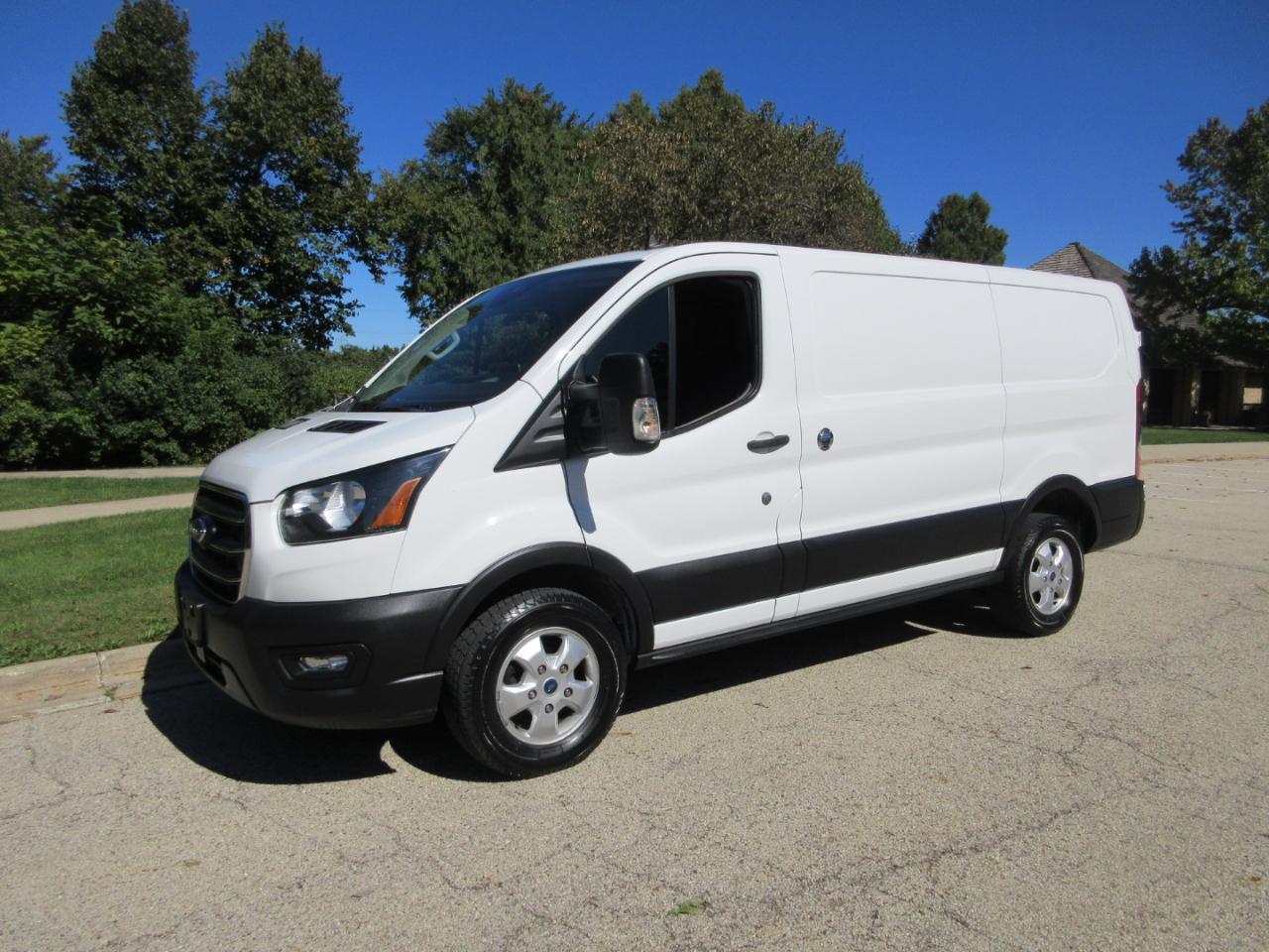 Ford Transit Cargo Van T-250 130" Low Rf 9070 GVWR RWD 2020
