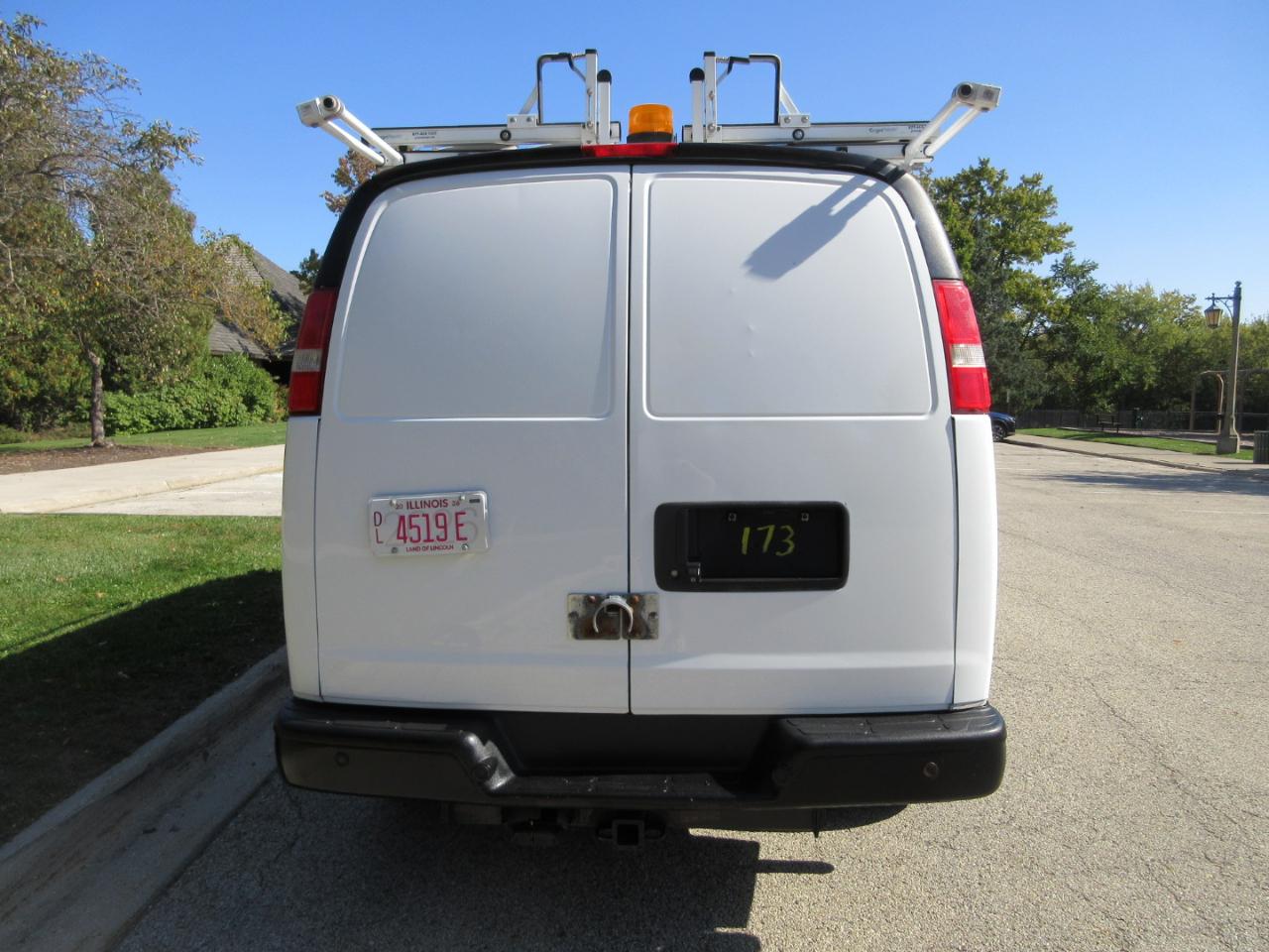Chevrolet Express Cargo Van RWD 2500 135" 2017