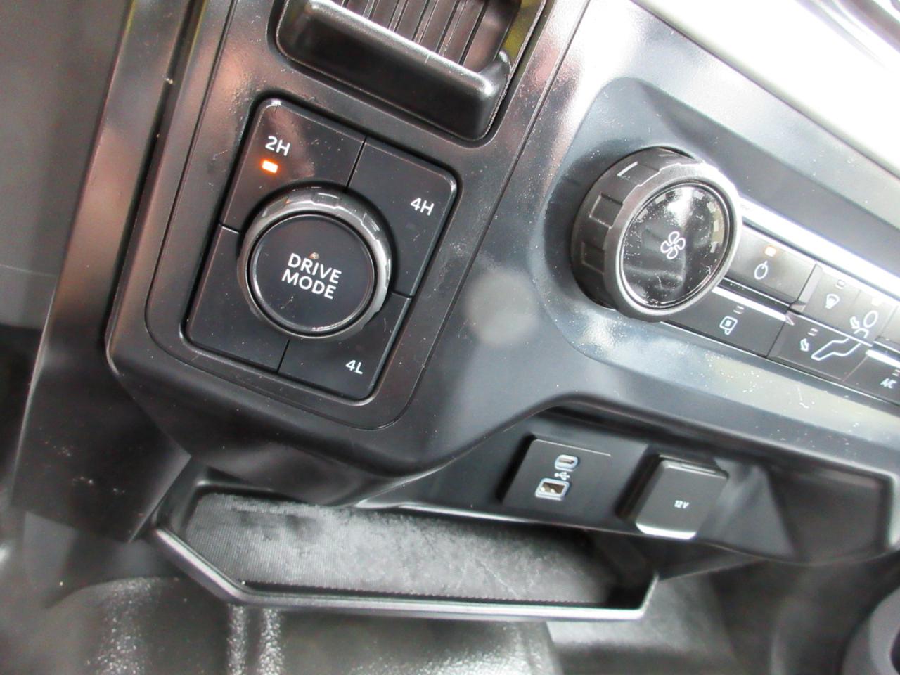 Ford F-150 XLT 4WD SuperCab 6.5' Box 2021
