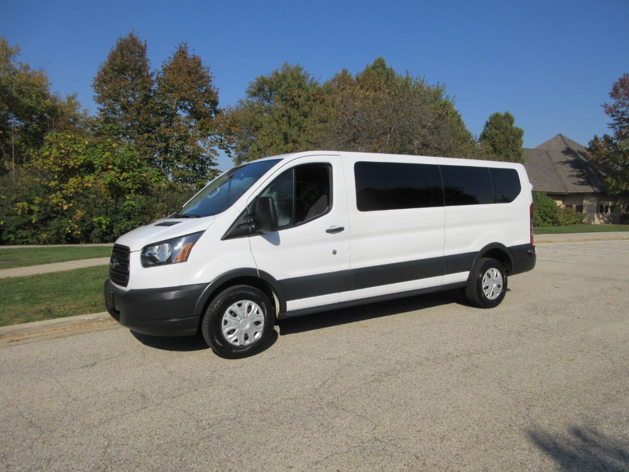 Ford Transit Wagon T-350 148" Low Roof XLT Sliding RH Dr 2016