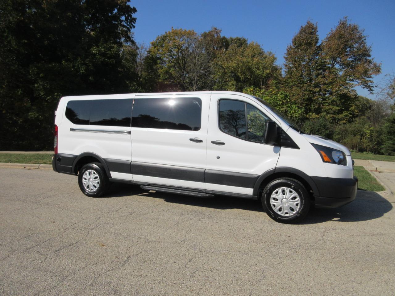 Ford Transit Wagon T-350 148" Low Roof XLT Sliding RH Dr 2016