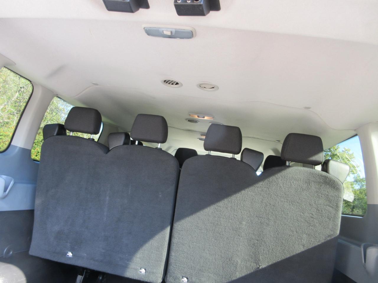 Ford Transit Wagon T-350 148" Low Roof XLT Sliding RH Dr 2016