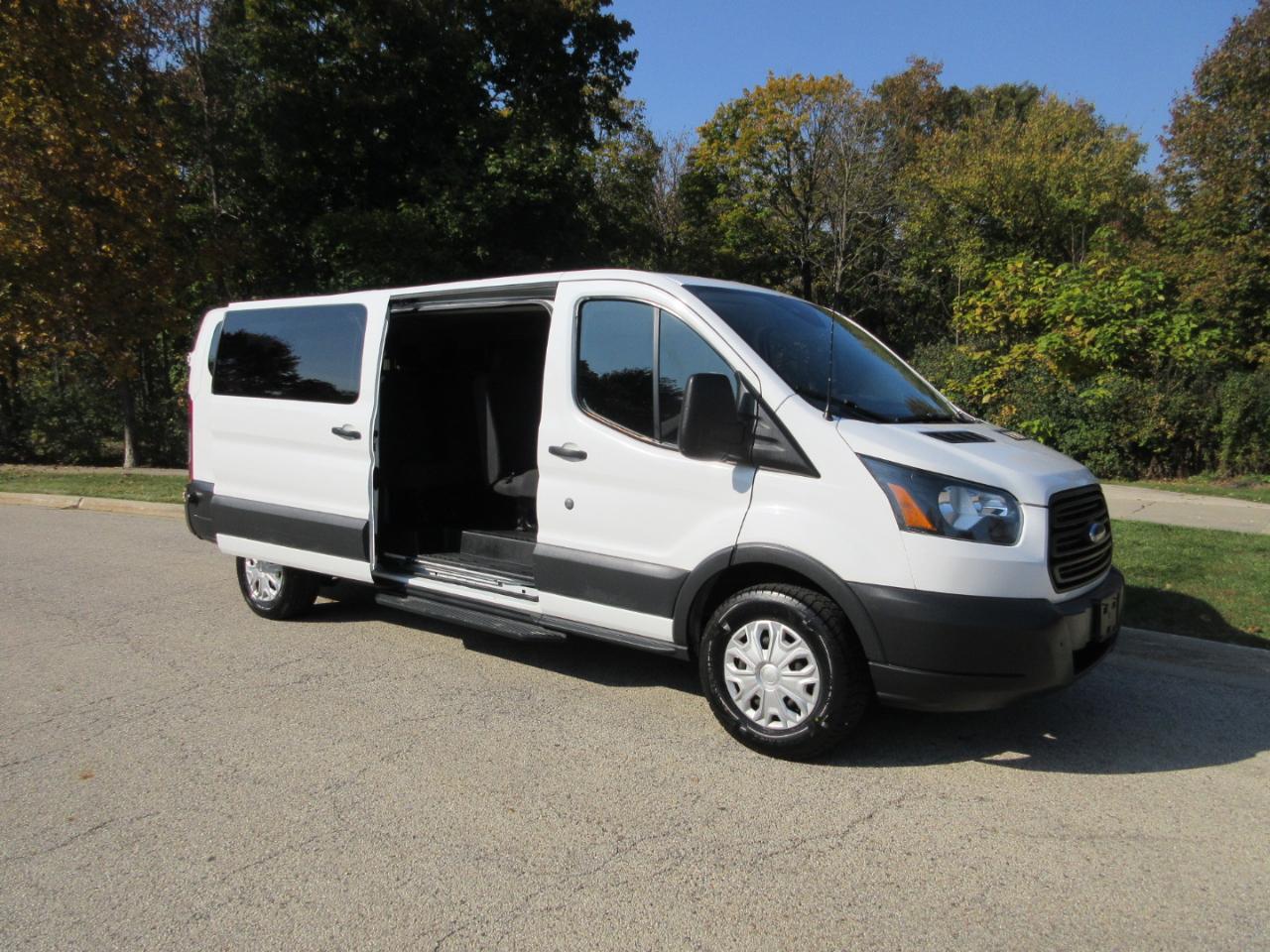 Ford Transit Wagon T-350 148" Low Roof XLT Sliding RH Dr 2016