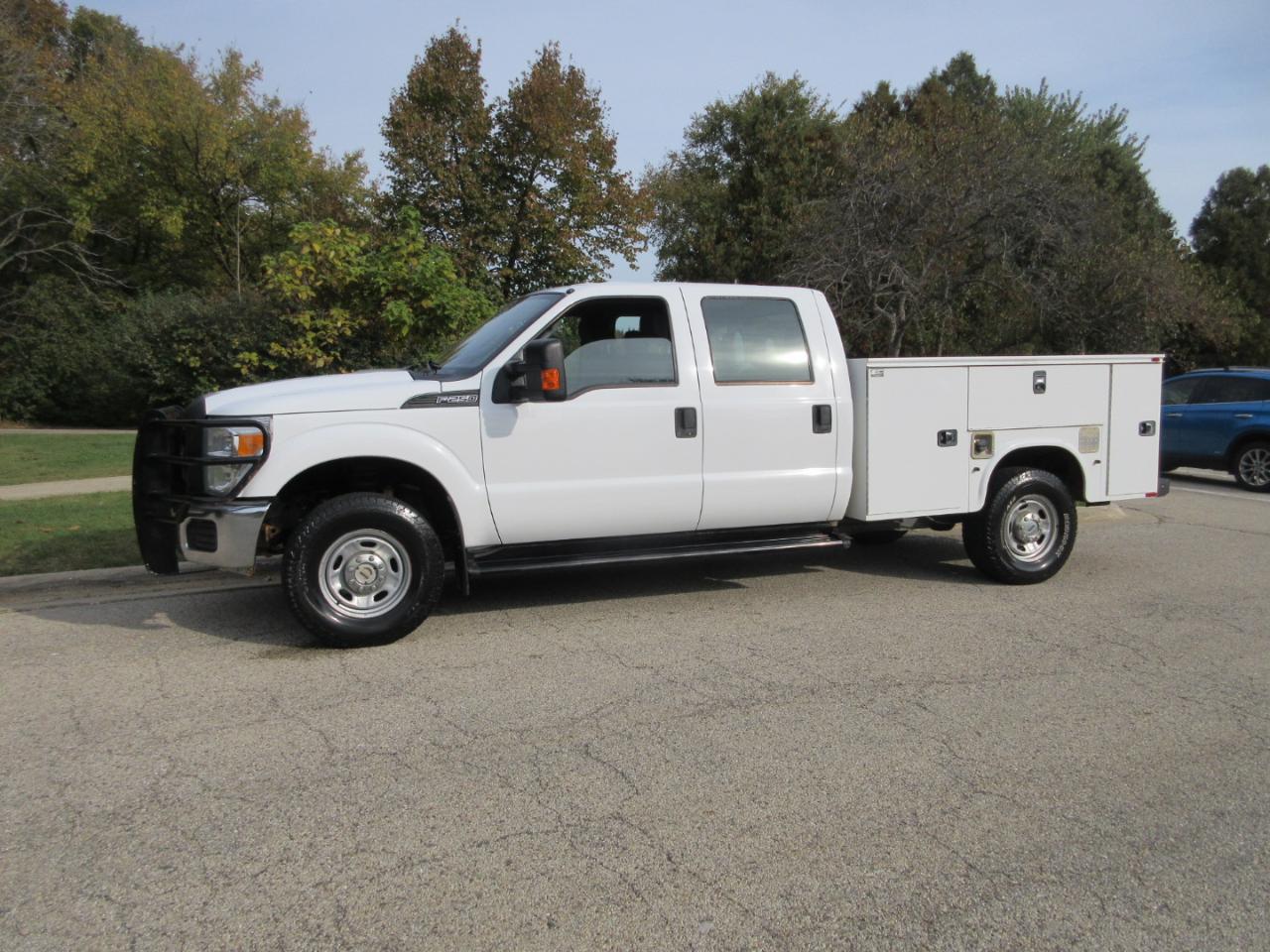 Ford Super Duty F-250 SRW 4WD Crew Cab 172" XLT 2015