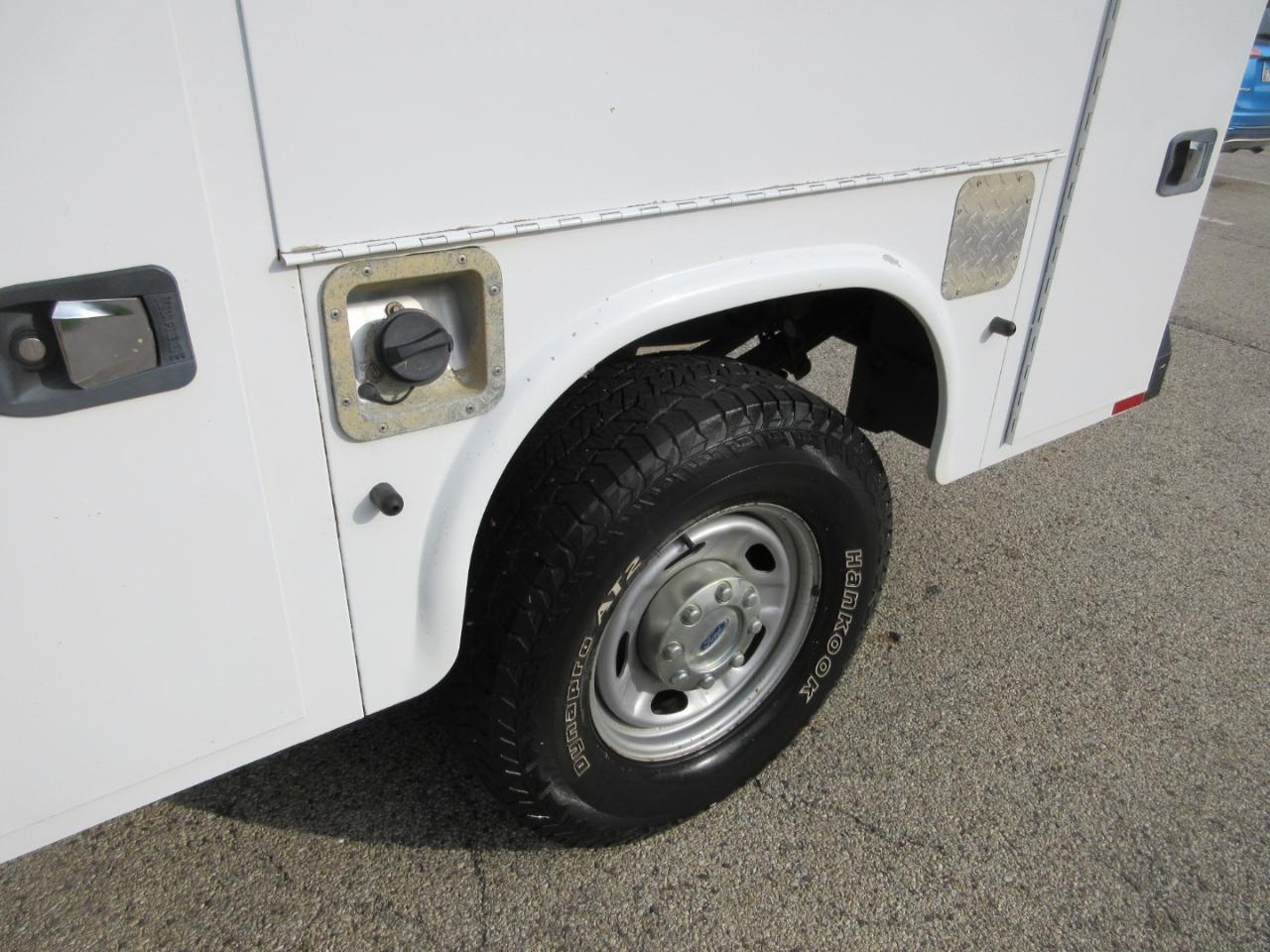 Ford Super Duty F-250 SRW 4WD Crew Cab 172" XLT 2015