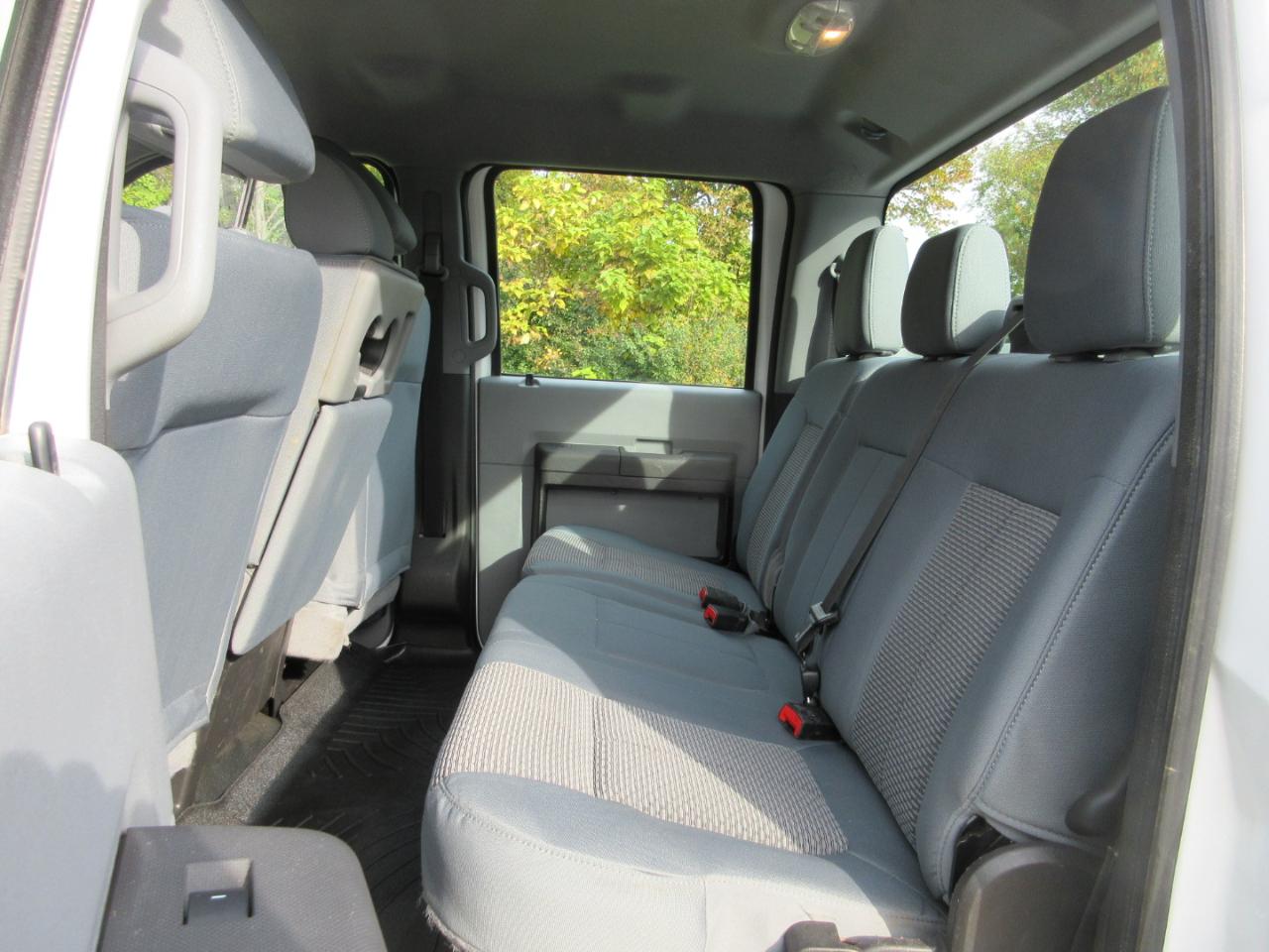 Ford Super Duty F-250 SRW 4WD Crew Cab 172" XLT 2015